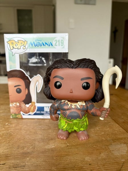 FUNKO Pop Maui from Disney Moana series Carousel 1