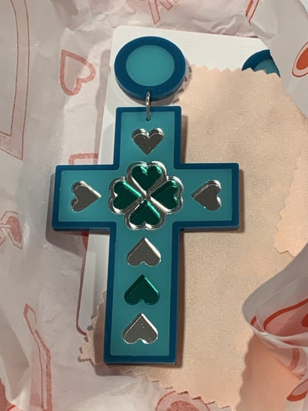 Lover Lover Cross Earrings Carousel 3