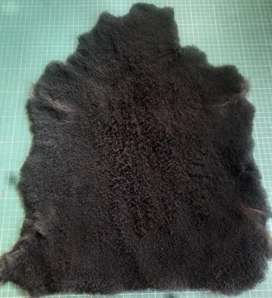 Slink Lambskin Leather - Black Carousel 2