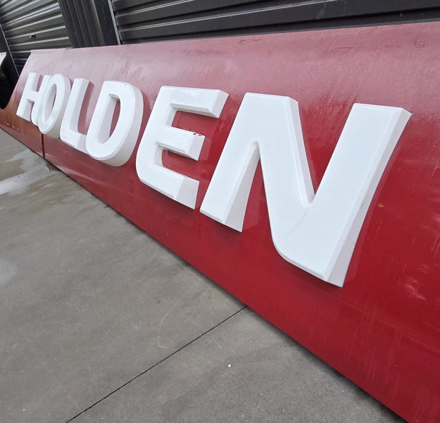HOLDEN Dealer sign Carousel 2