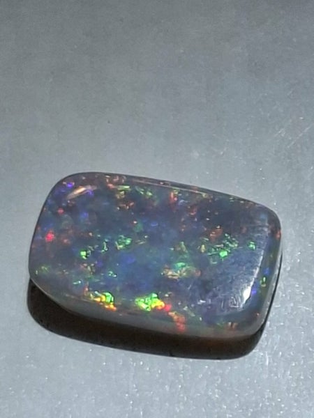 Black Opal 9Ct Australian Lightning ridge Carousel 1