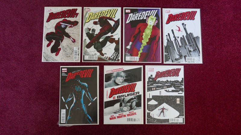 Daredevil Volume 3 - Issues 1 to 10 plus extras