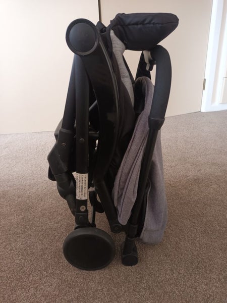 Kinderkraft pram Carousel 1