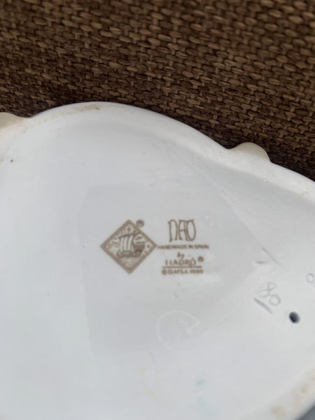 Ladro Praying Madonna perfect condition Carousel 4