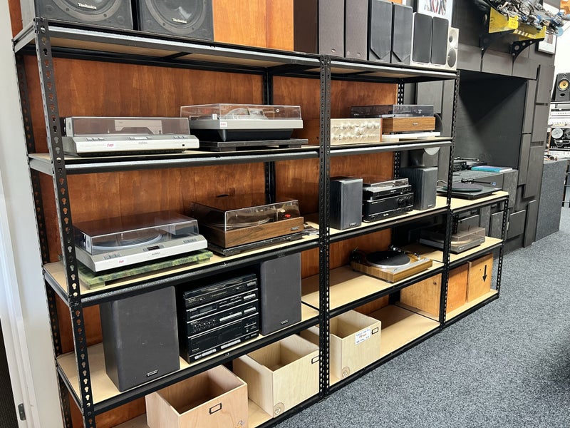 Vintage Akai AA-1150 Receiver Carousel 9