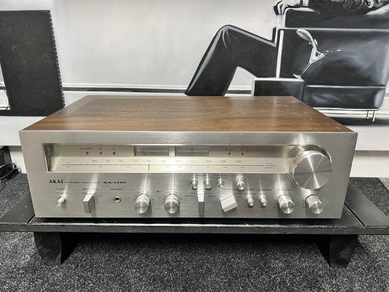 Vintage Akai AA-1150 Receiver Carousel 1