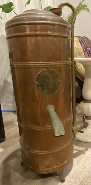 Antique Auckland Gas Company water geyser Carousel 1