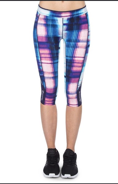 SKINS A200 compression leggings in funky print. Size L Carousel 2