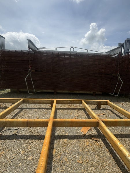 SE82 High Tensile Reinforcement Mesh Carousel 3