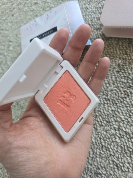NEW FENTY BEAUTY SUEDE CHEEK BLUSH IN SHADE JUST A CRUSH Carousel 9