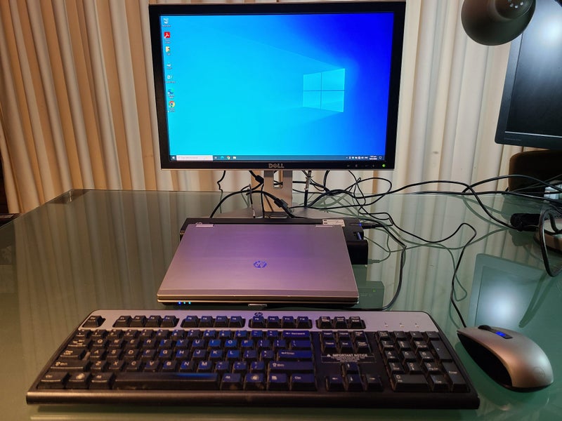 HP 12-inch i7 Baby Laptop; 256GB SSD; +Docking; +Monitor; +K/B&Mouse; Win10-Pro Carousel 2