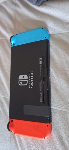 Brand new switch 1 - LOCAL TARANAKI Carousel 2