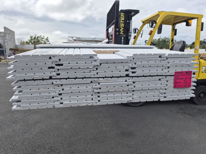 PINE SHIPLAP SP52 BOARDS - 180 x 18mm - FJ PP H3.1 - 329.4m - TS9355 Carousel 2