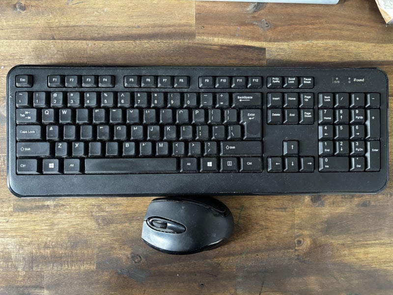 Wireless Keyboard and Mouse combo Carousel 1