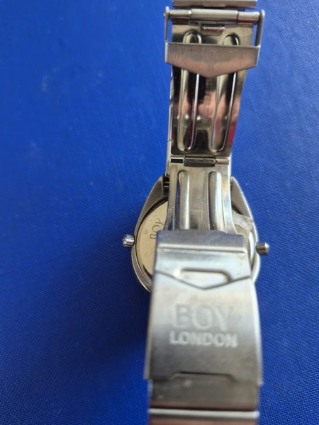 Alien Watch Carousel 2