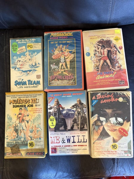 Comedy vhs all as is Carousel 3