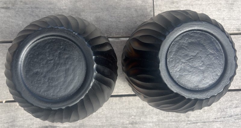 2 stunning amber colour glass vases striking flame pattern Carousel 6