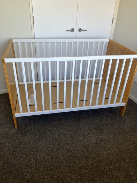 Cot, Mattress Carousel 1