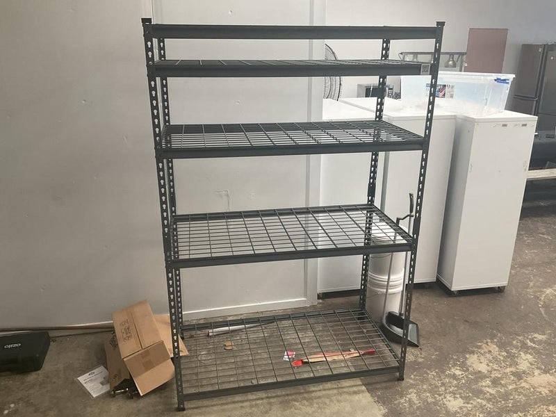 Heavy duty steel shelving WLG Carousel 1