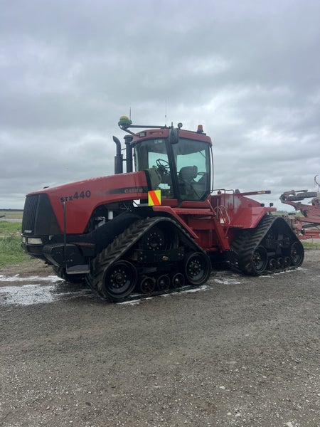 Case STX440 Carousel 1