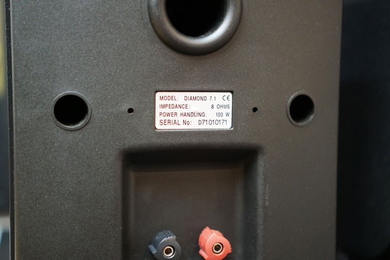 Wharfedale Diamond 7.1 British Classic Bookshelf Speakers with Covers Carousel 7