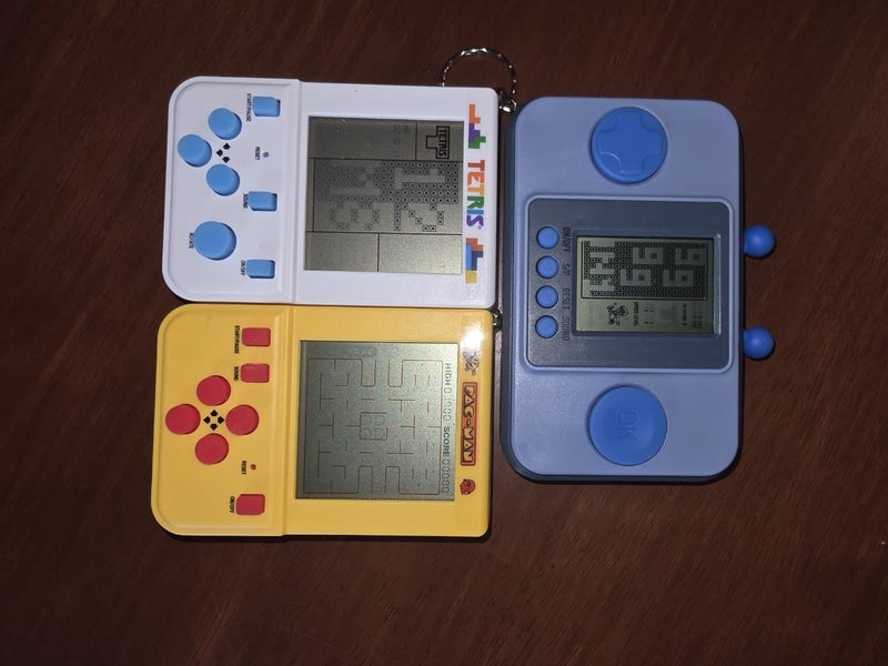 $1 reserve Mini games Carousel 1