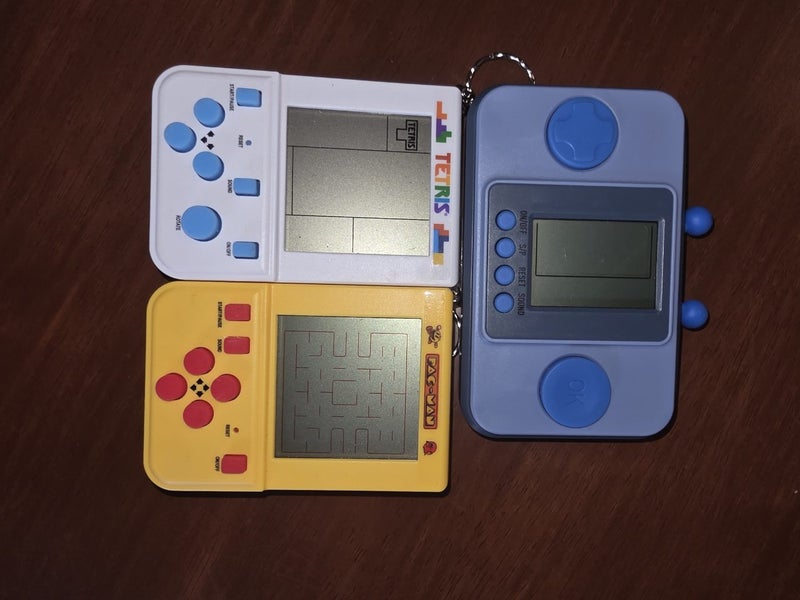 $1 reserve Mini games Carousel 2