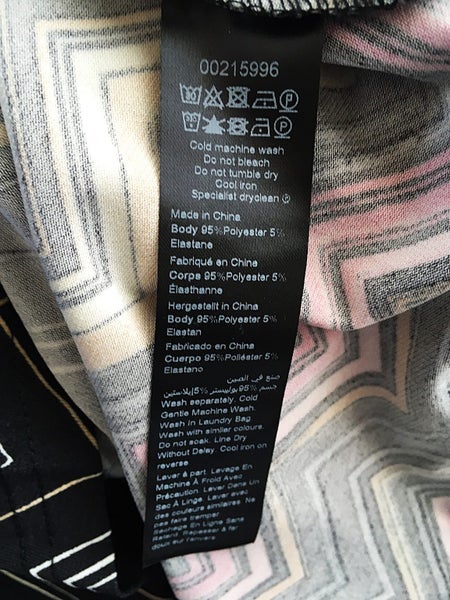 Size 26/28 - Elegant Ladies Tunic Carousel 8