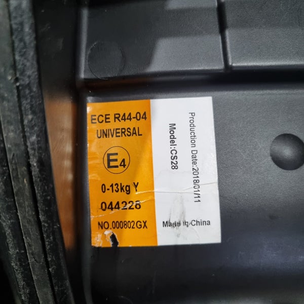 Phil & Teds Baby Capsule 2017 - bring your new born home safe Carousel 3