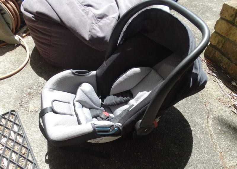 Protect Baby Capsule 2019 - bring your new born home safe Carousel 1