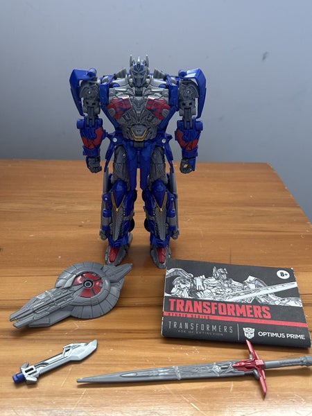 Transformers SS AOE Optimus Prime Carousel 2