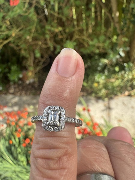 Platinum Diamond Ring Carousel 1