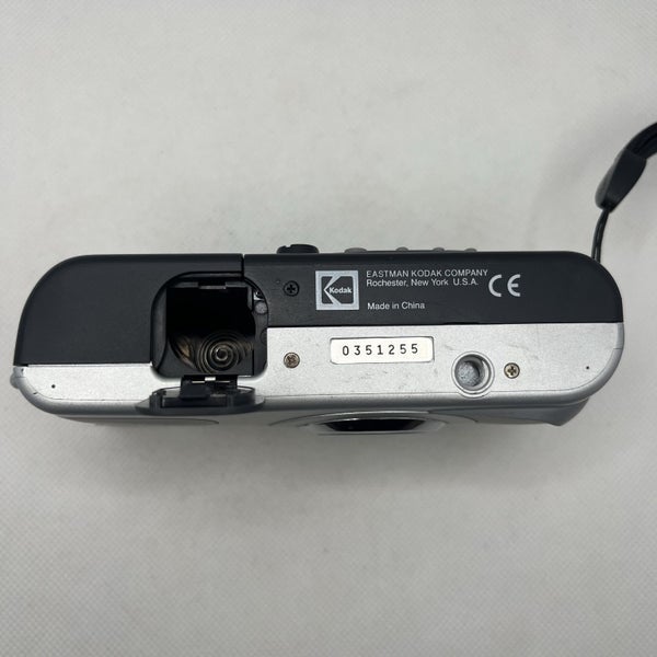 Vintage Kodak Easy Load 35 KE60 Compact Point and Shoot Film Camera Carousel 9