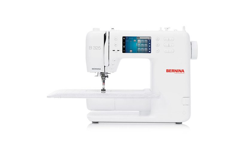 BERNINA B 325 Sewing Machine Carousel 4