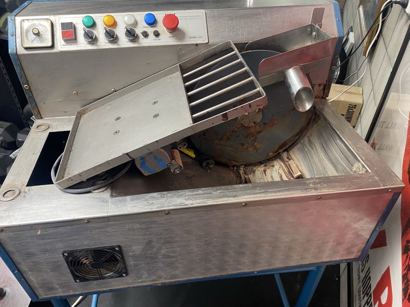 JKV30 Hermes Tempering and Moulding Chocolate Machine Carousel 1