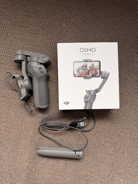 DJI mobile 3 Carousel 1