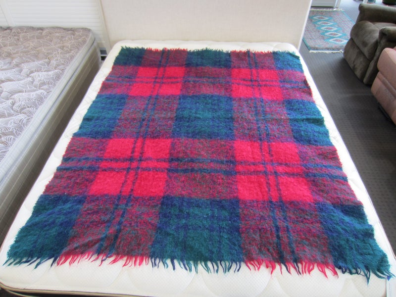 Vintage Mohair Wool Throw Carousel 2