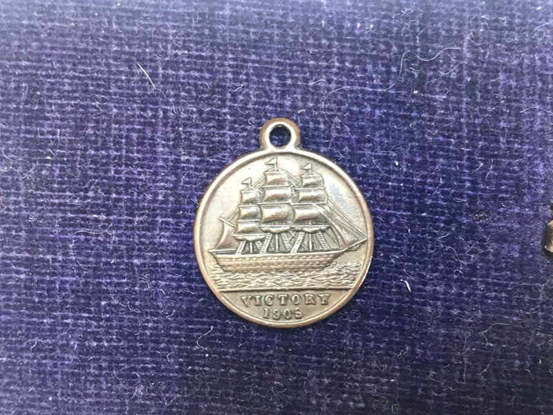 LORD NELSON 1805-1905 TRAFALGAR Centenary HMS VICTORY COPPER MEDALLION Carousel 1