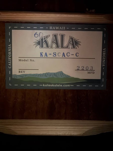 Kala - Concert Ukulele - Solid Cedar Top Carousel 3