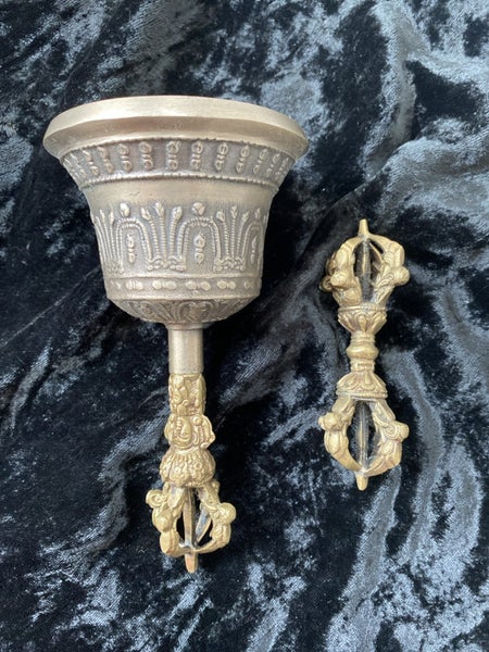 Tibetan bell and dorje set Carousel 4