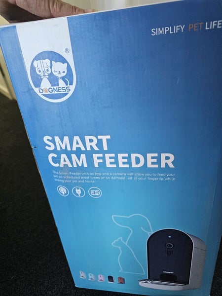 Smart Cam pet feeder Carousel 2