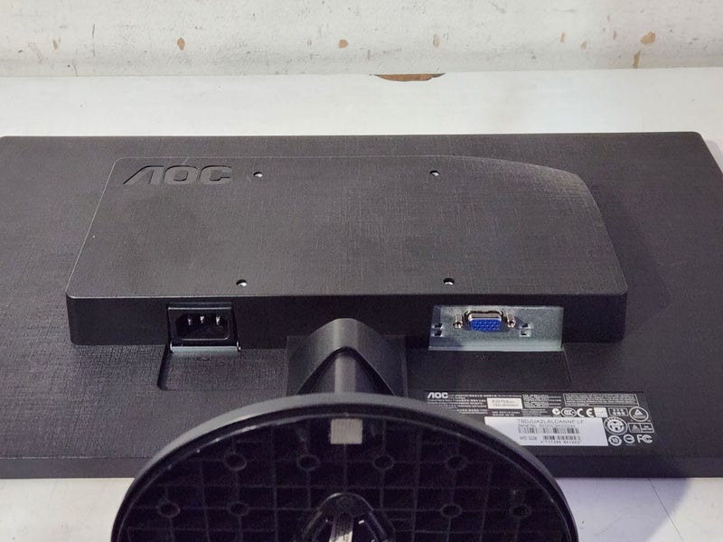 - AOC E2070SWN 19.5" LED Monitor - 1600 x 900, 16:9, VGA Carousel 5