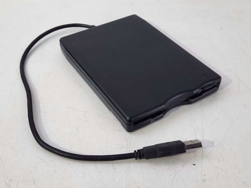 - HP D353FUE 3.5" 1.44 MB USB external Floppy Disk Drive Reader Carousel 1