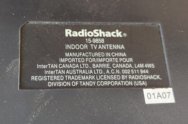 RADIOSHACK INDOOR TV ANTEENA (VHF/UHF/FM) Carousel 2