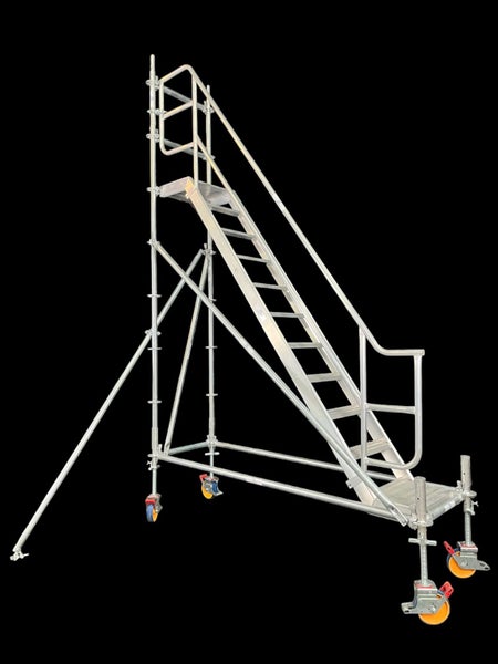 Mobile Stairs 2.9-3.3m Carousel 1