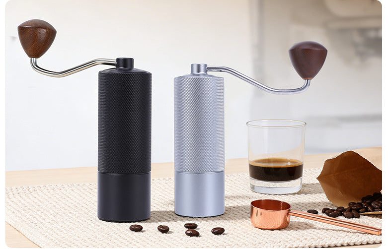 5-Tooth Steel Burr Aluminium Manual Coffee Grinder - Black Carousel 14