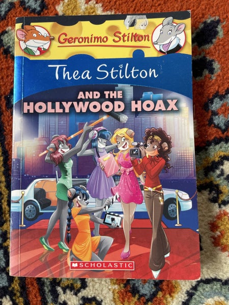 Thea Stilton Carousel 1