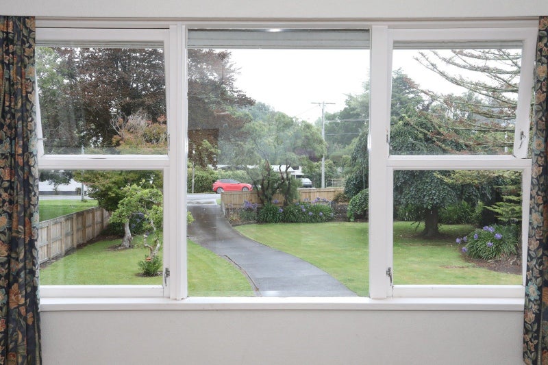 Image 1 of 28