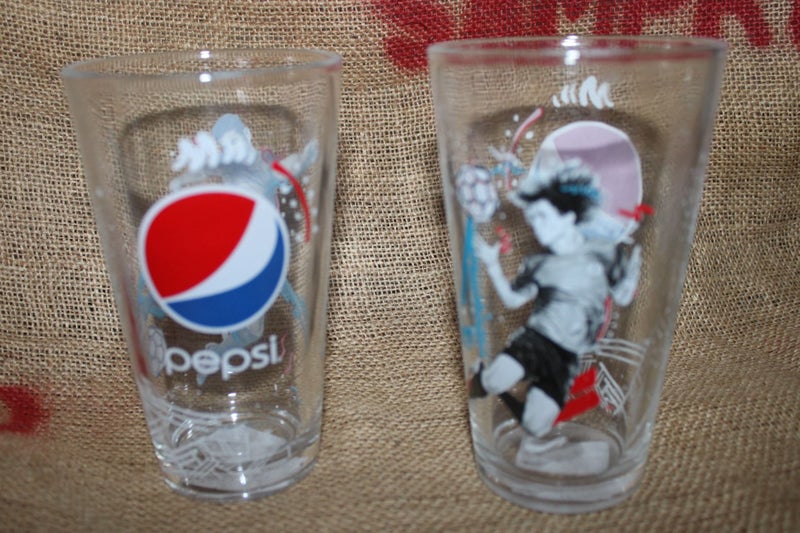 2x Pepsi Football Glasses - Sergio Ramos & David Luiz Carousel 1