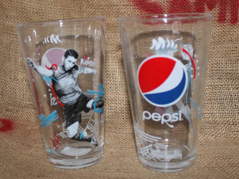 2x Pepsi Football Glasses - Sergio Ramos & David Luiz Carousel 2